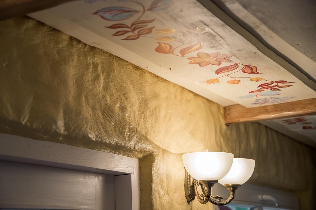 Posti Hostel Kardla Bagian luar foto